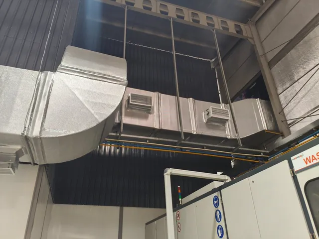 High-Bay Assembly Spot Cooling Drops